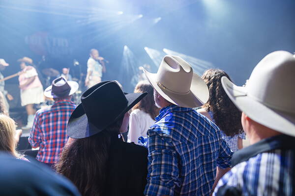 Chapel Hart - Country Night Gstaad 2024