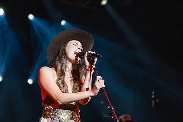 Amber Rae - 37. Country Night Gstaad 2026 Amber Rae - 37. Country Night Gstaad 2026